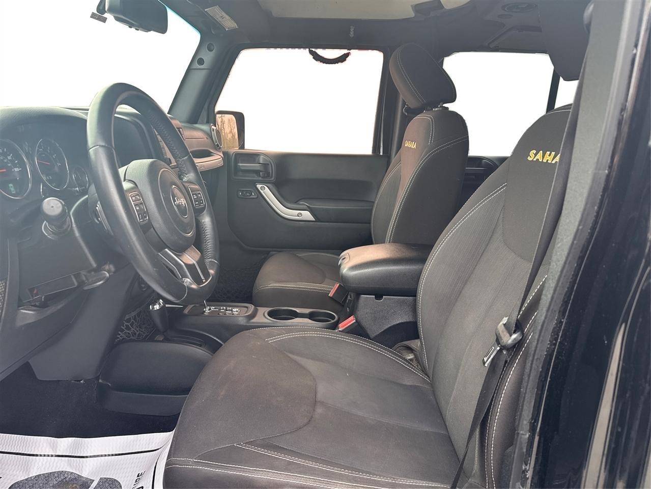 Jeep Wrangler Unlimited Sahara 4WD 2015