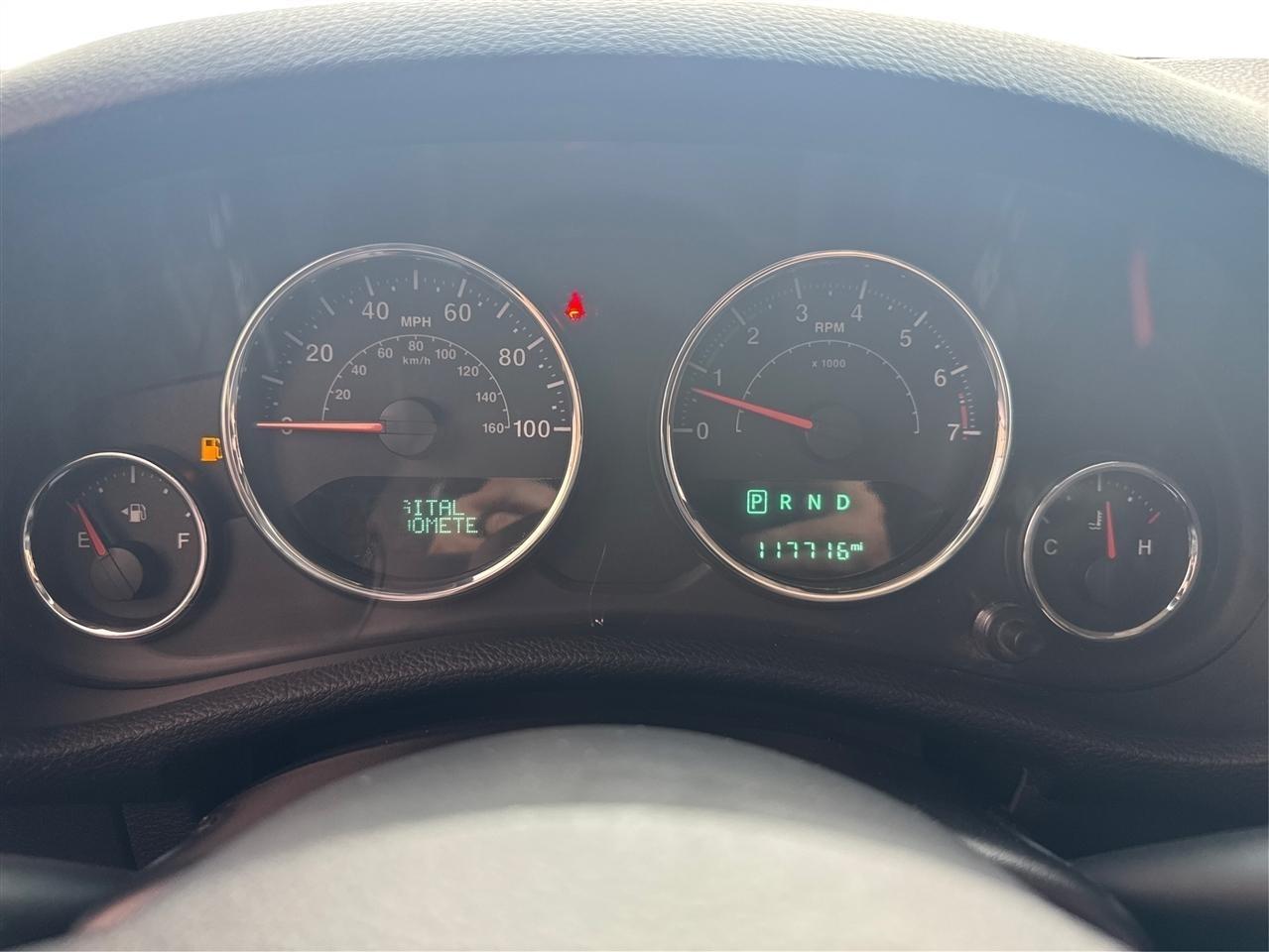 Jeep Wrangler Unlimited Sahara 4WD 2015