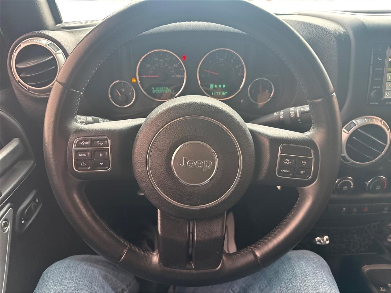 Jeep Wrangler Unlimited Sahara 4WD 2015