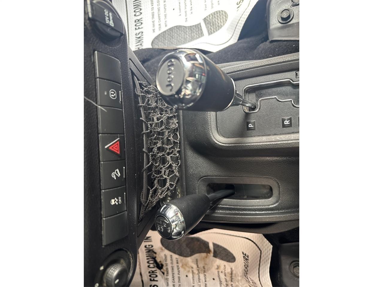 Jeep Wrangler Unlimited Sahara 4WD 2015