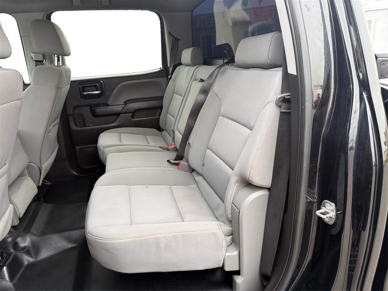 Chevrolet Silverado 1500 Custom Crew Cab 2WD 2018