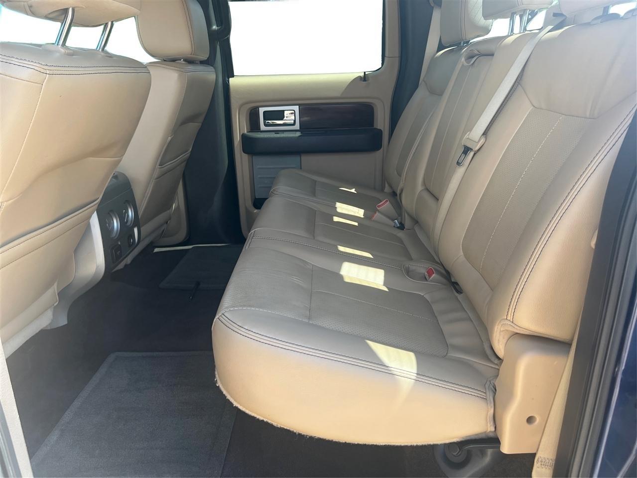 Ford F-150 Lariat SuperCrew 5.5-ft. Bed 2WD 2012