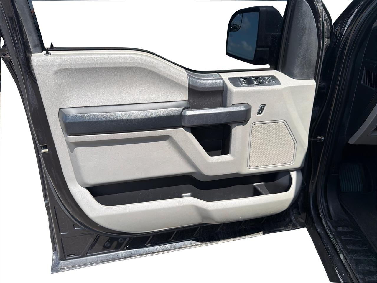 Ford F-150 XL SuperCrew 5.5-ft. Bed 2WD 2019