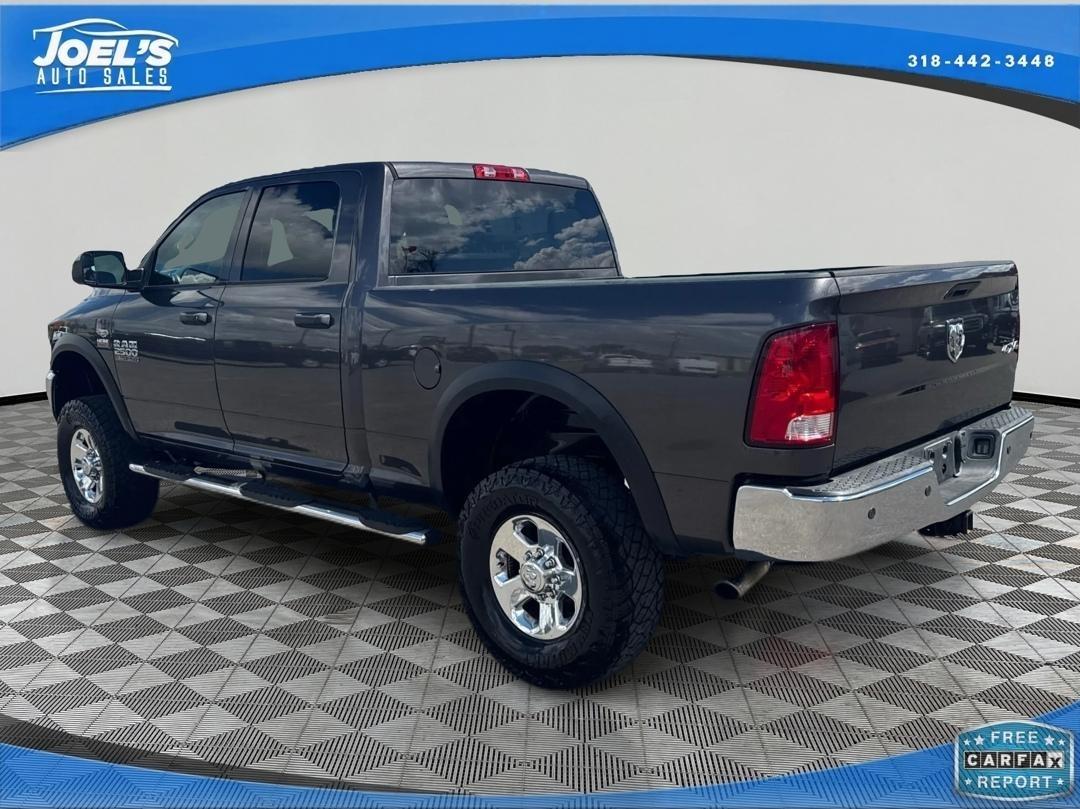 RAM 2500 Tradesman Crew Cab SWB 4WD 2017