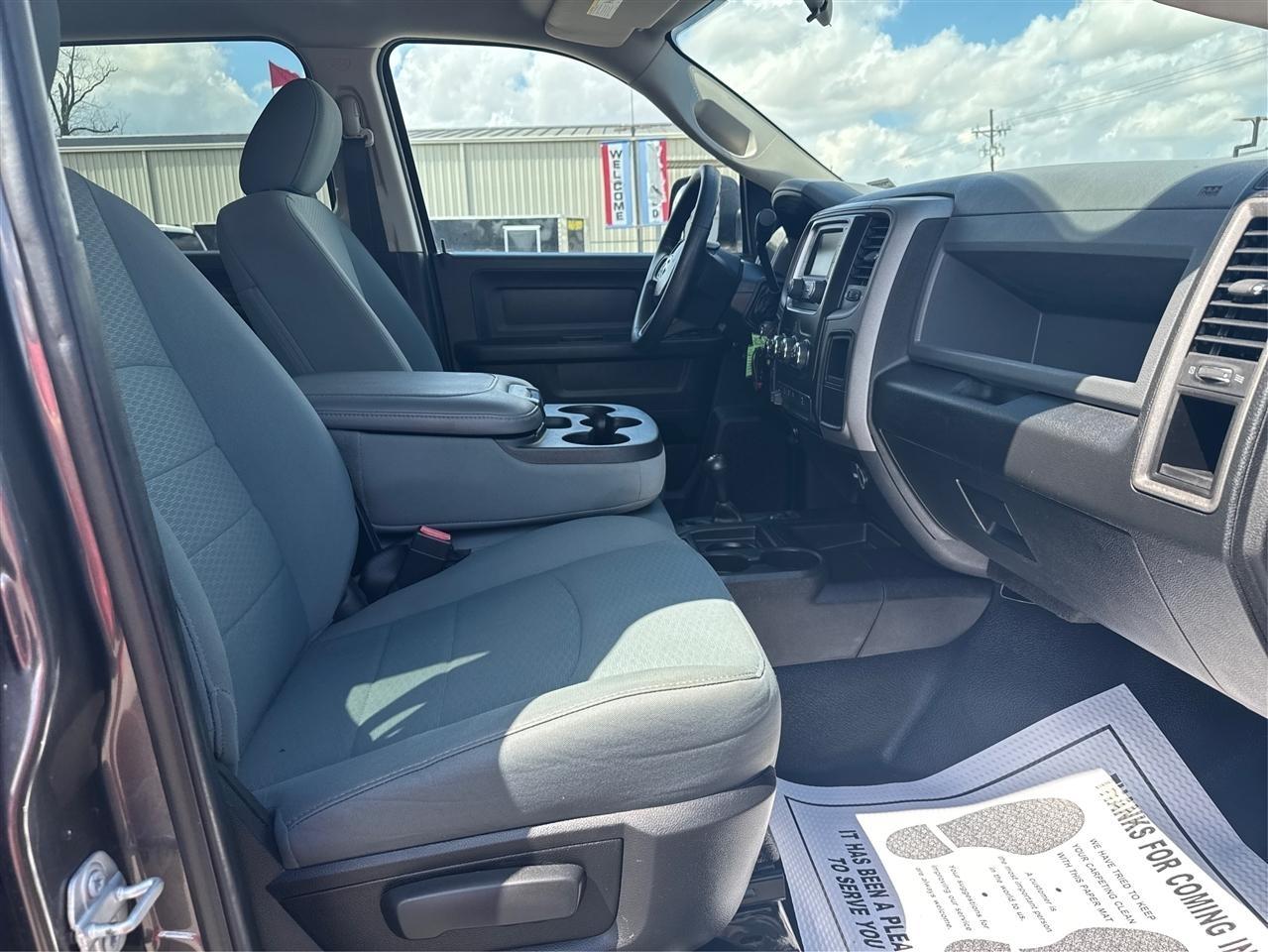 RAM 2500 Tradesman Crew Cab SWB 4WD 2017