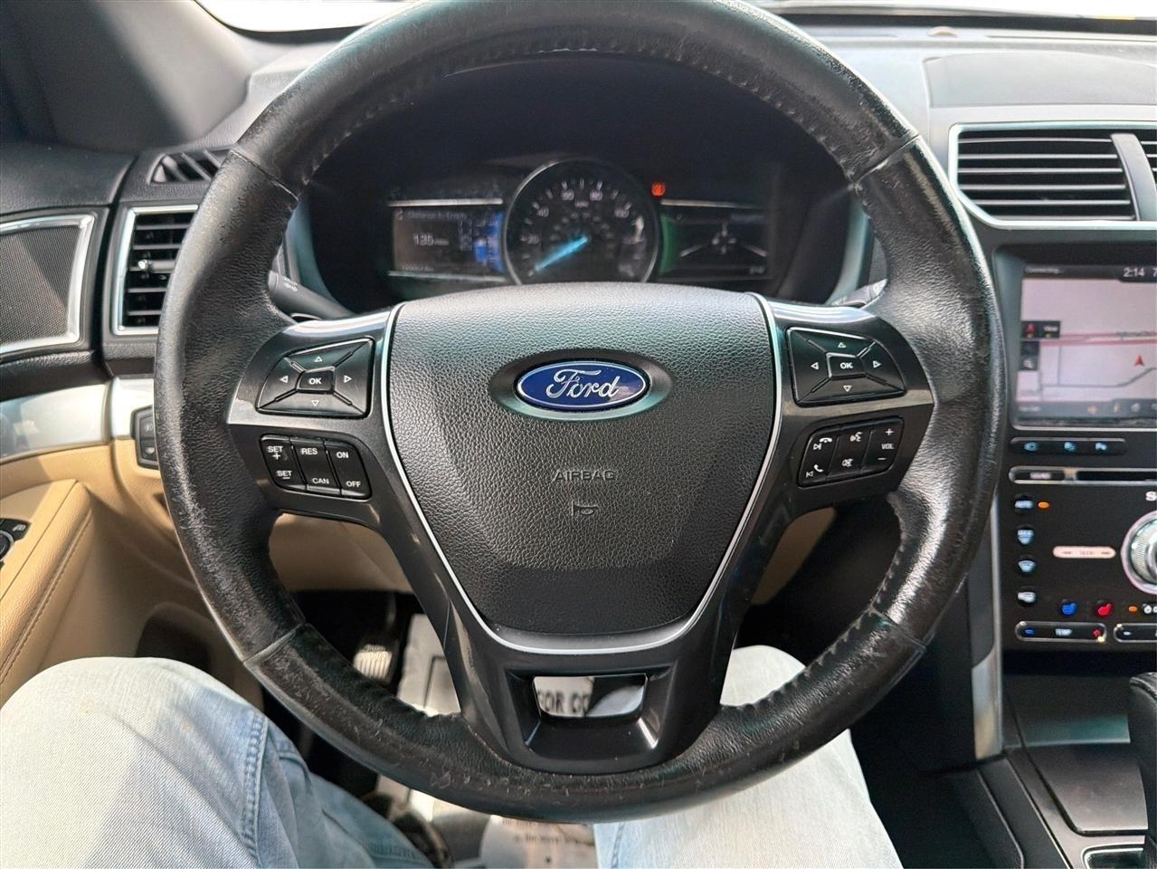 Ford Explorer Limited FWD 2016