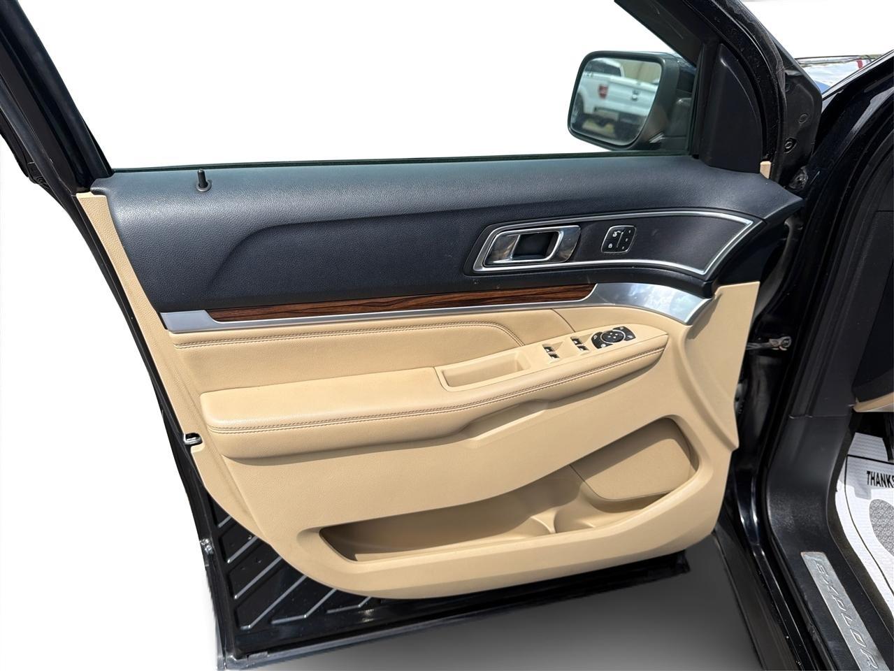 Ford Explorer Limited FWD 2016