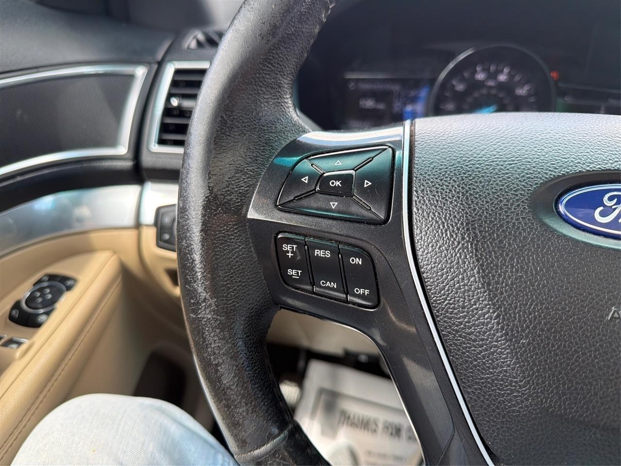 Ford Explorer Limited FWD 2016