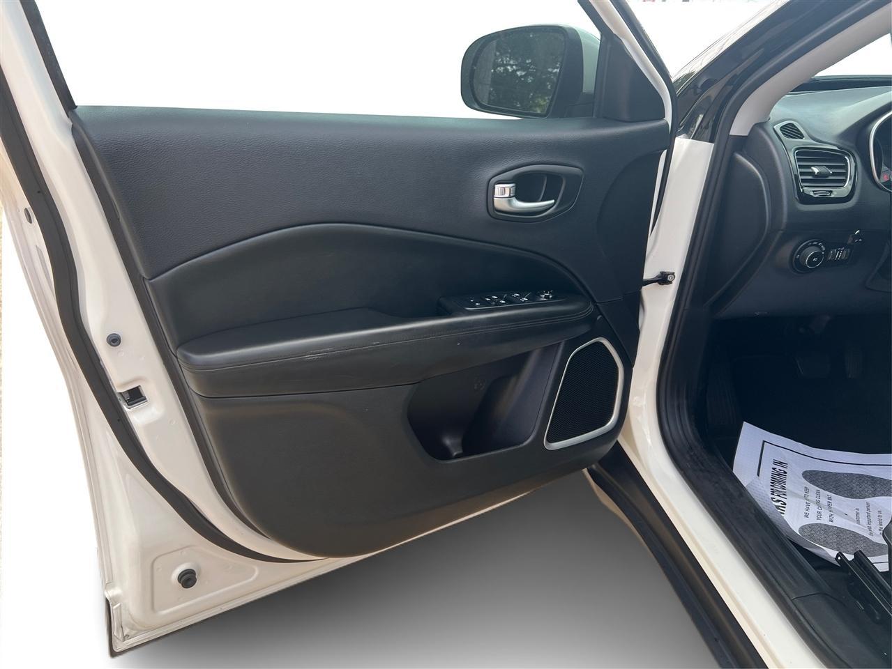 Jeep Compass Latitude FWD 2018