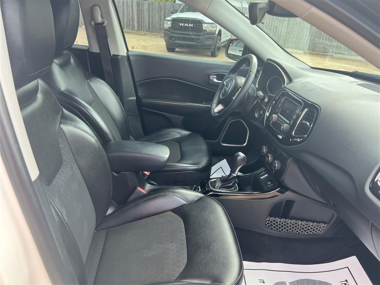 Jeep Compass Latitude FWD 2018