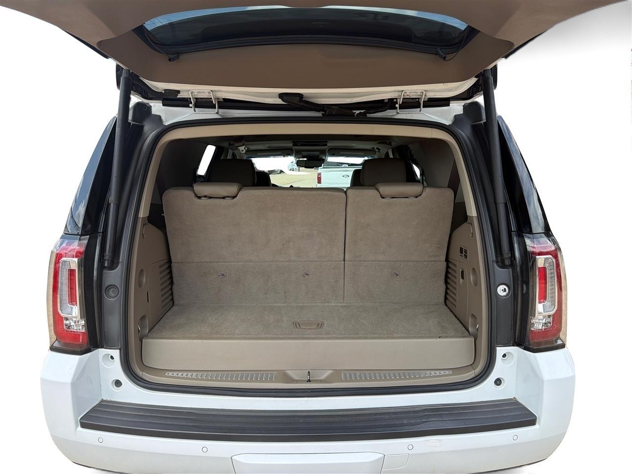 GMC Yukon SLT 2WD 2017