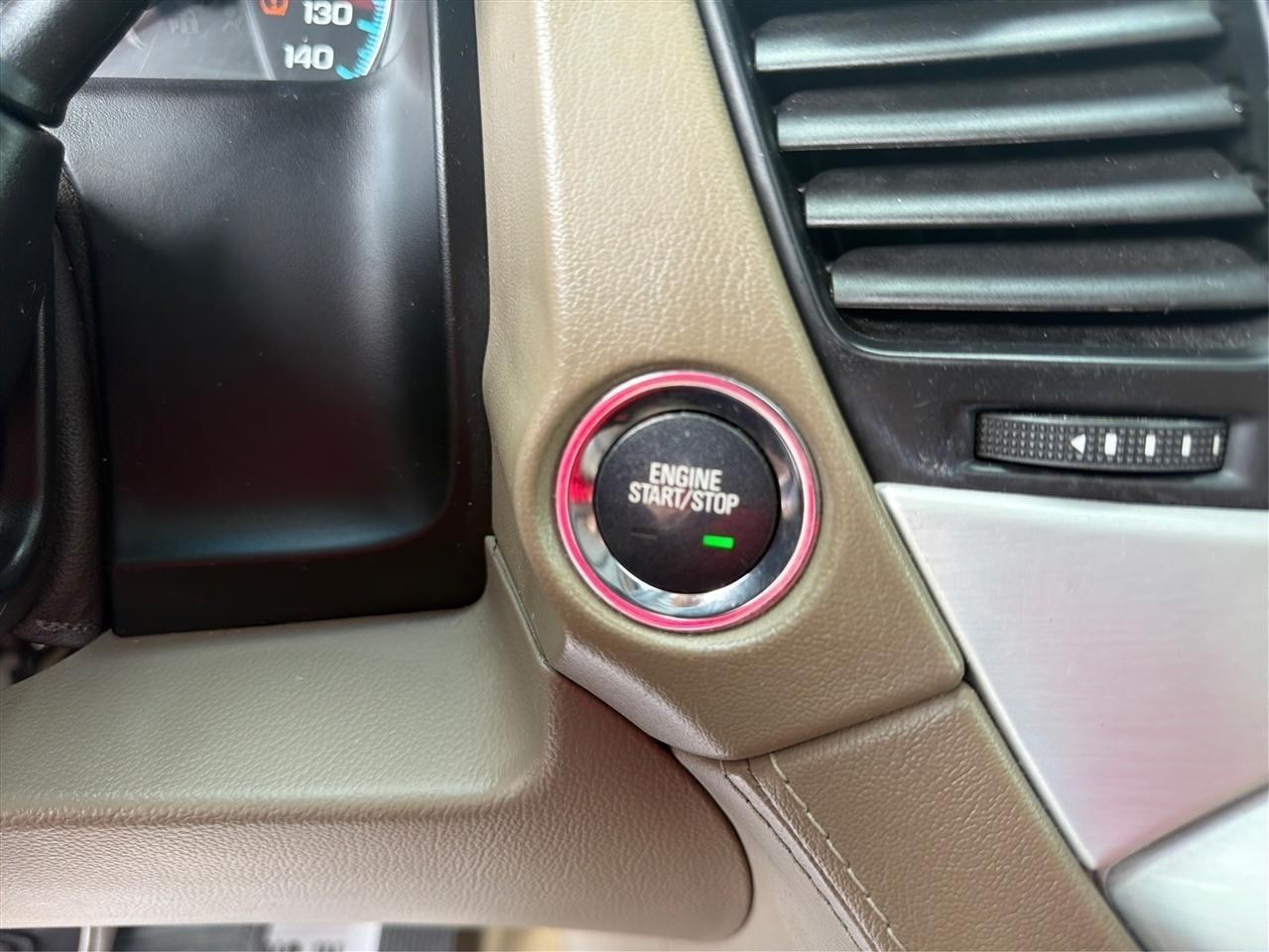 GMC Yukon SLT 2WD 2017