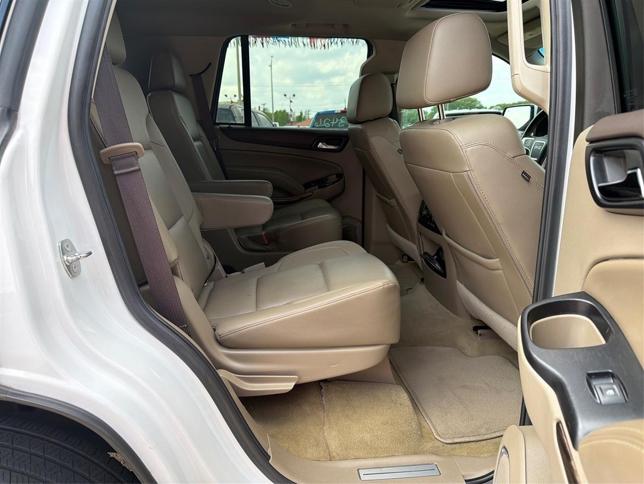 GMC Yukon SLT 2WD 2017