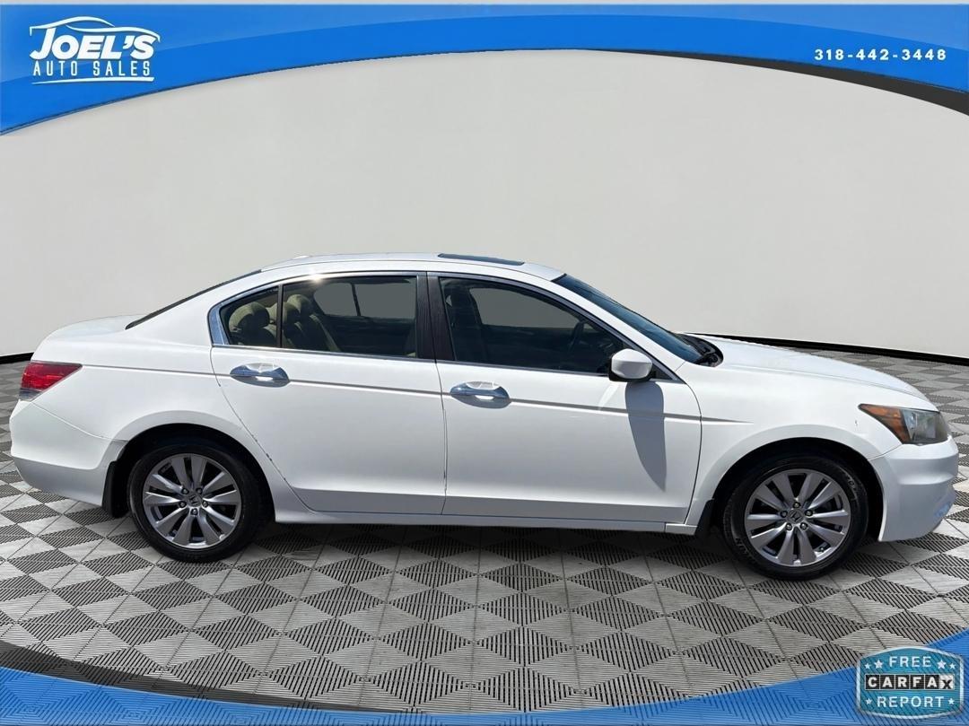 Honda Accord EX-L V-6 Sedan AT 2011