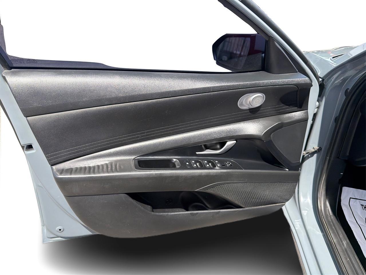 Hyundai Elantra SEL 2022