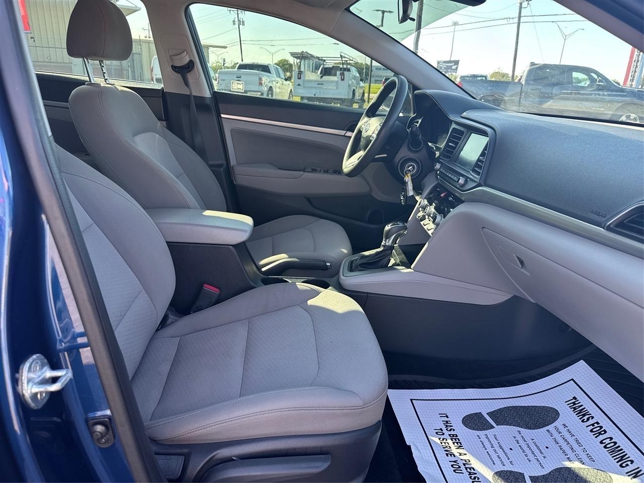 Hyundai Elantra Limited 2020