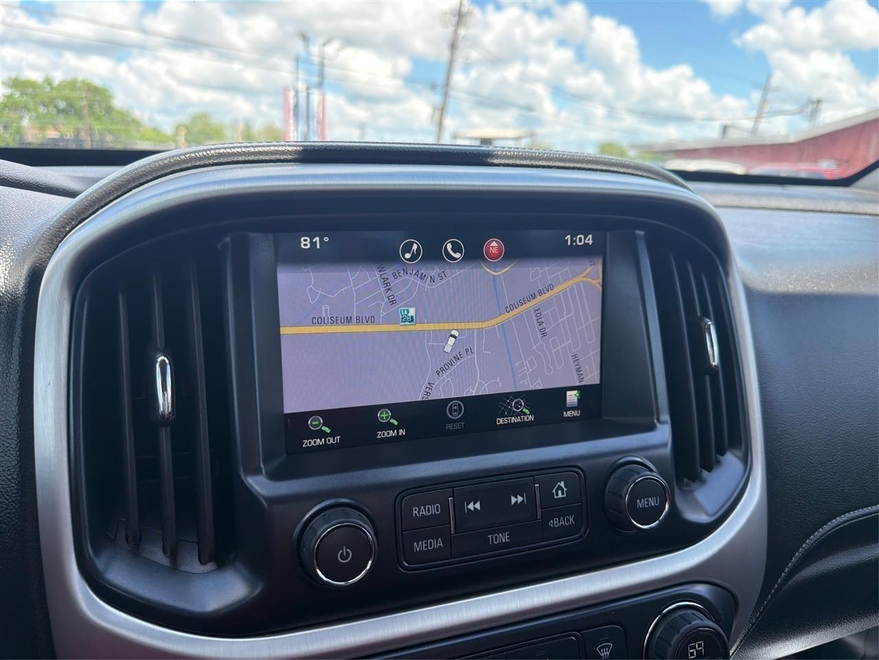 GMC Canyon SLT Crew Cab 4WD Long Box 2015