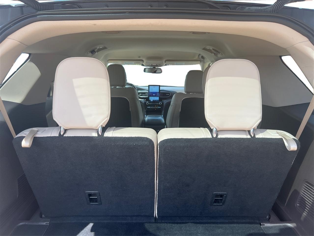 Ford Explorer Platinum AWD 2021