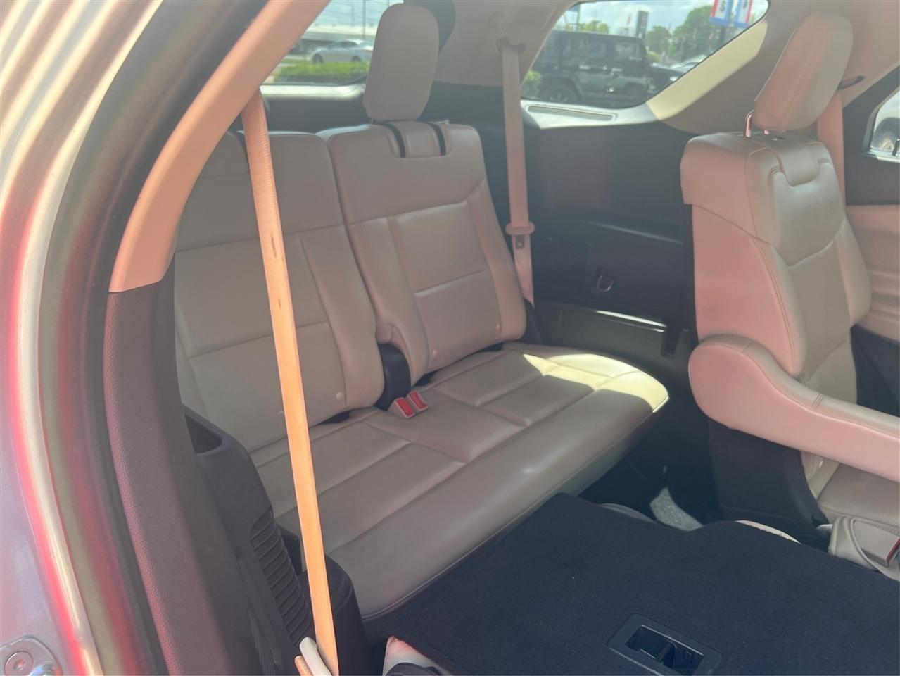 Ford Explorer Platinum AWD 2021