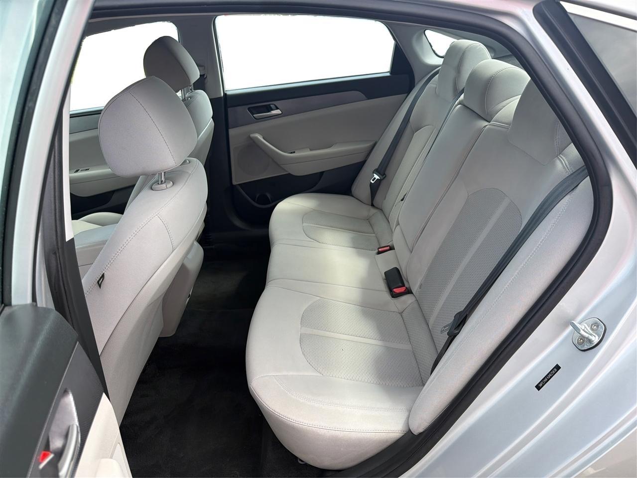 Hyundai Sonata SE 2018