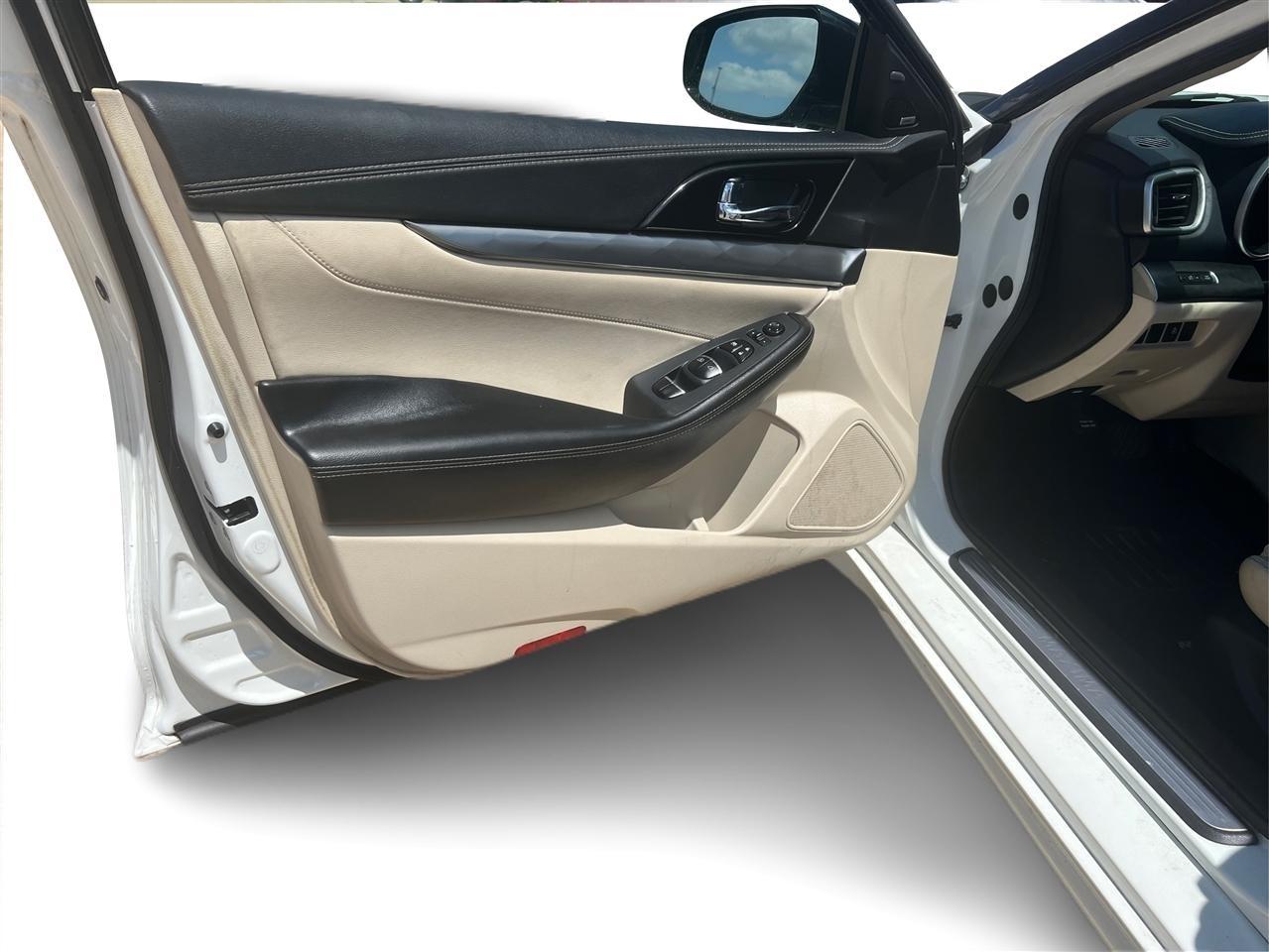 Nissan Maxima 3.5 SL 2020