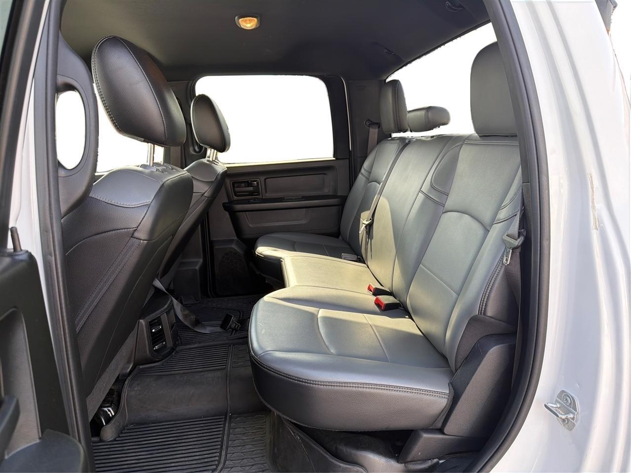 RAM 3500 Crew Cab 2WD DRW 2022