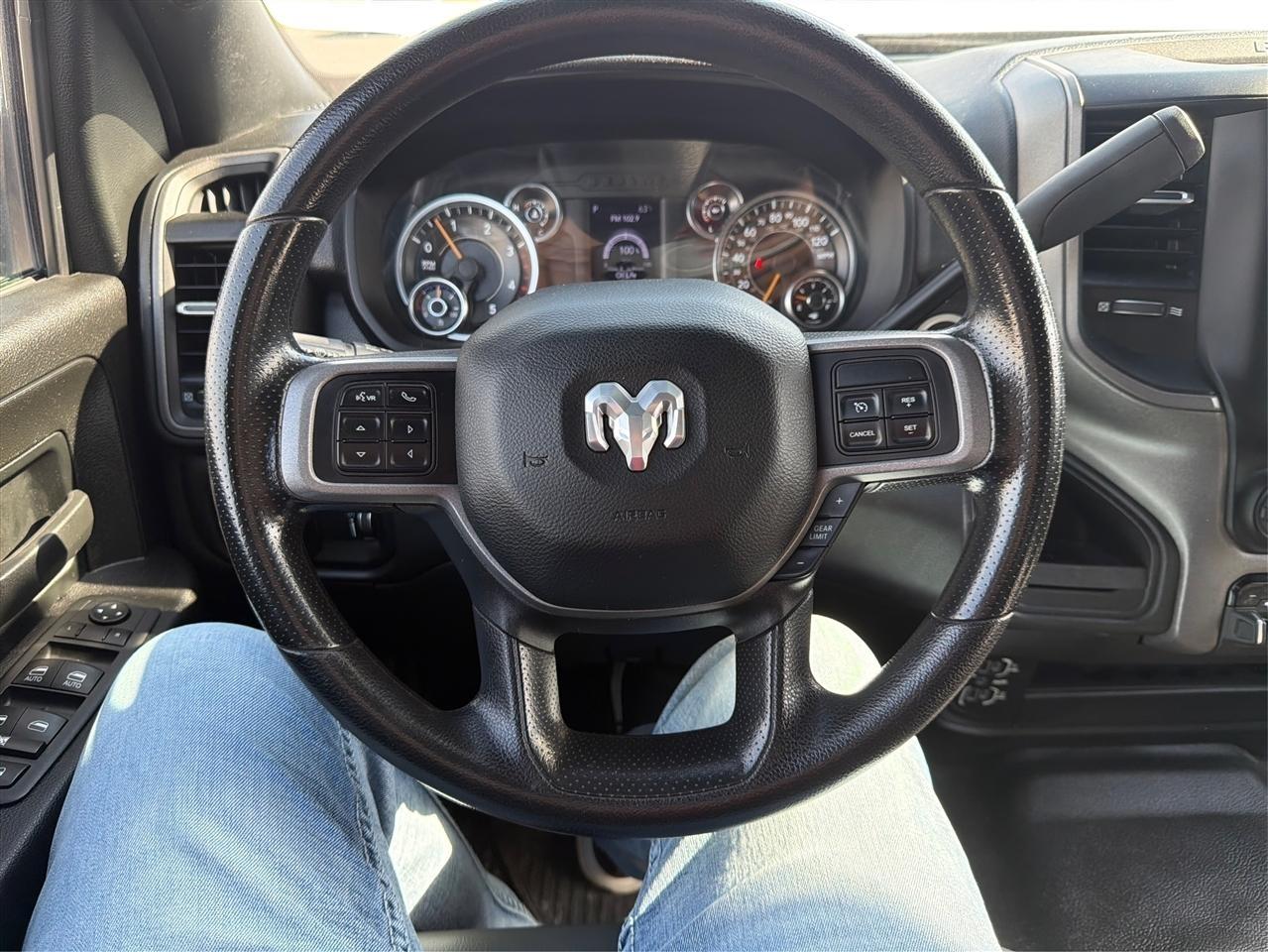 RAM 3500 Crew Cab 2WD DRW 2022