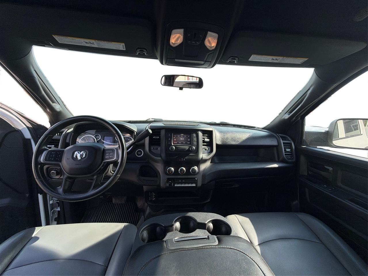 RAM 3500 Crew Cab 2WD DRW 2022