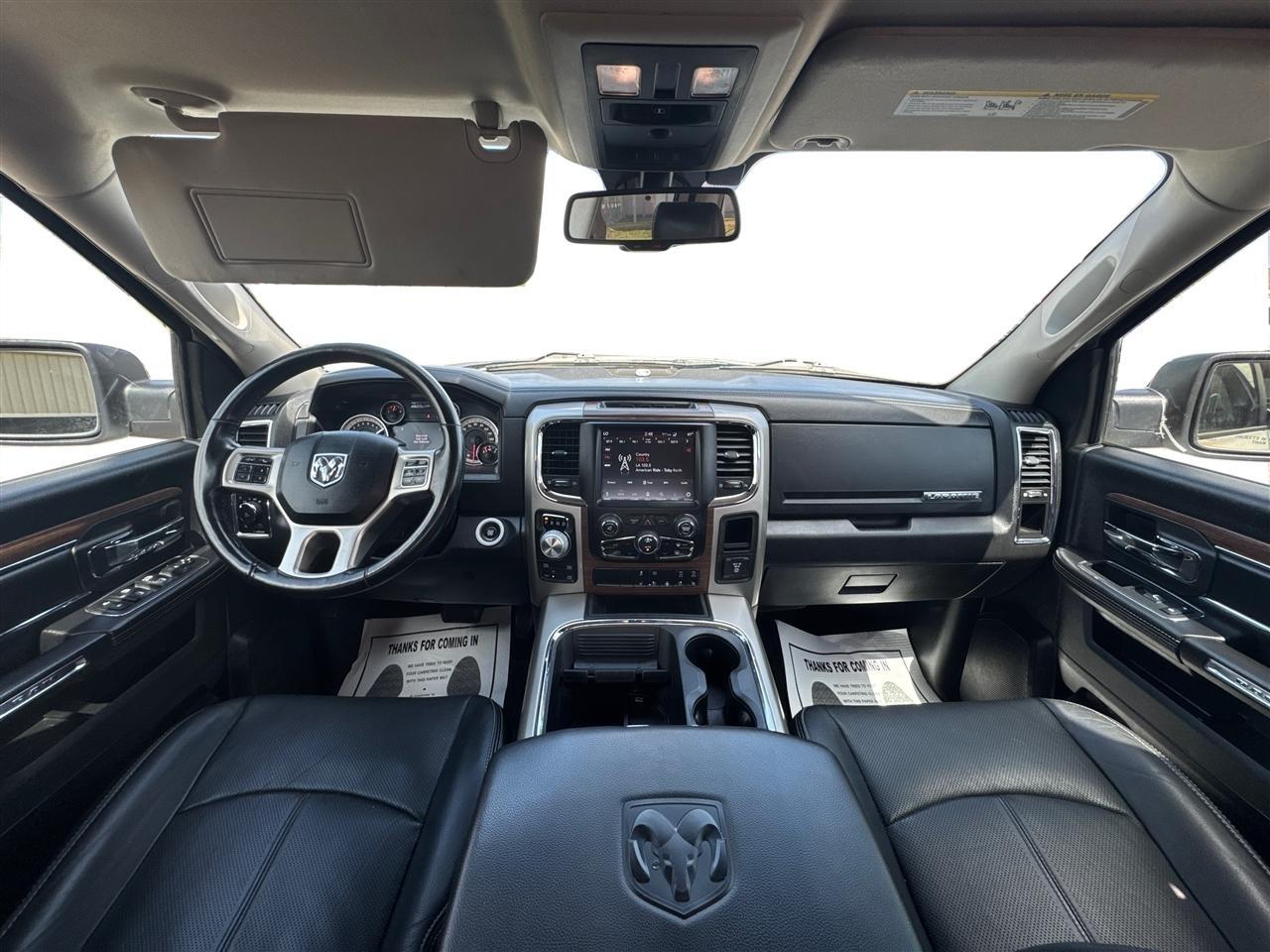 RAM 1500 Laramie Crew Cab SWB 4WD 2018