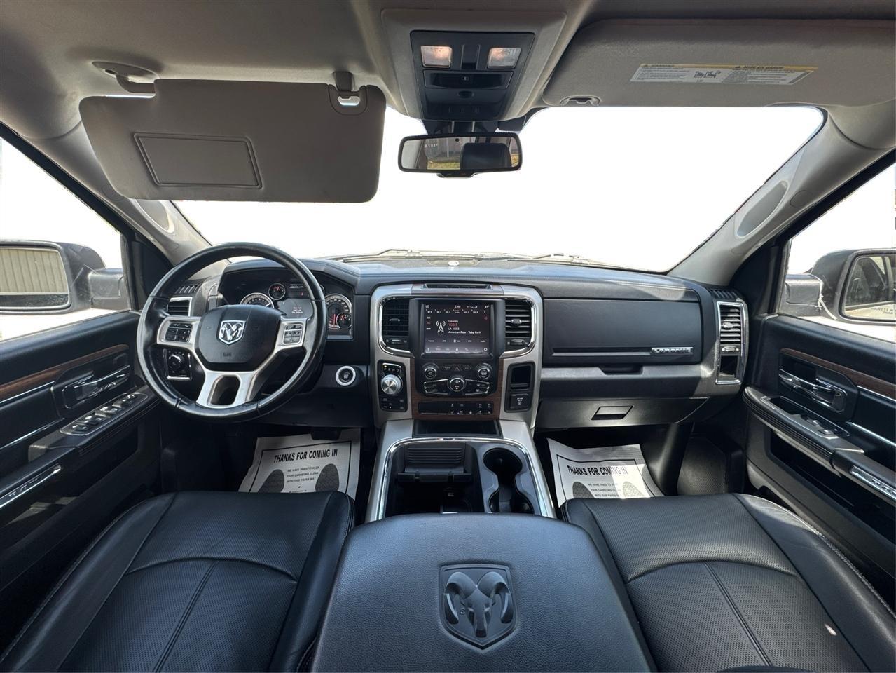 RAM 1500 Laramie Crew Cab SWB 4WD 2018