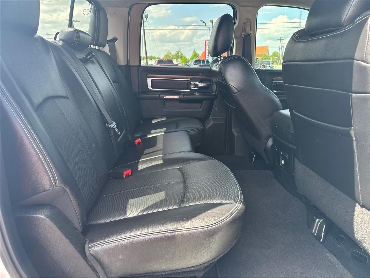 RAM 1500 Laramie Crew Cab SWB 4WD 2018