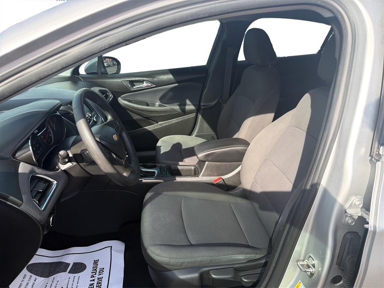 Chevrolet Cruze LT Hatchback 2019