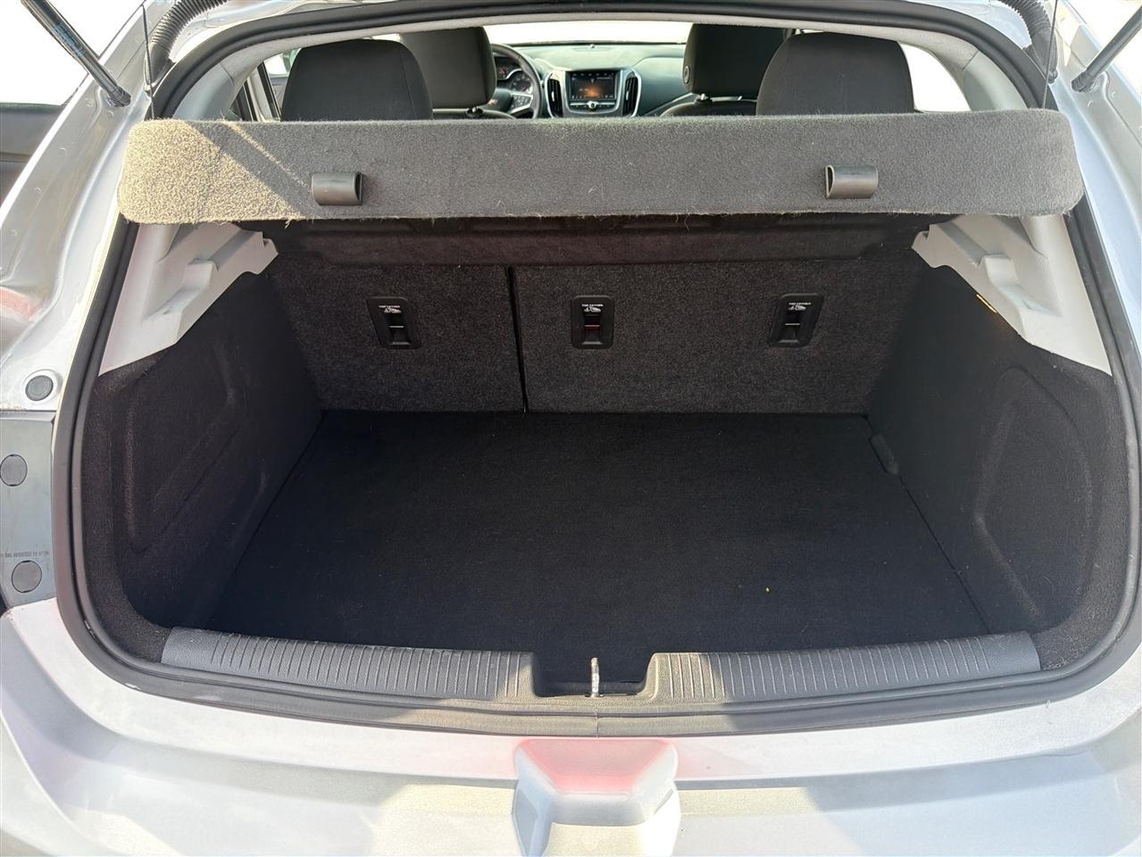 Chevrolet Cruze LT Hatchback 2019