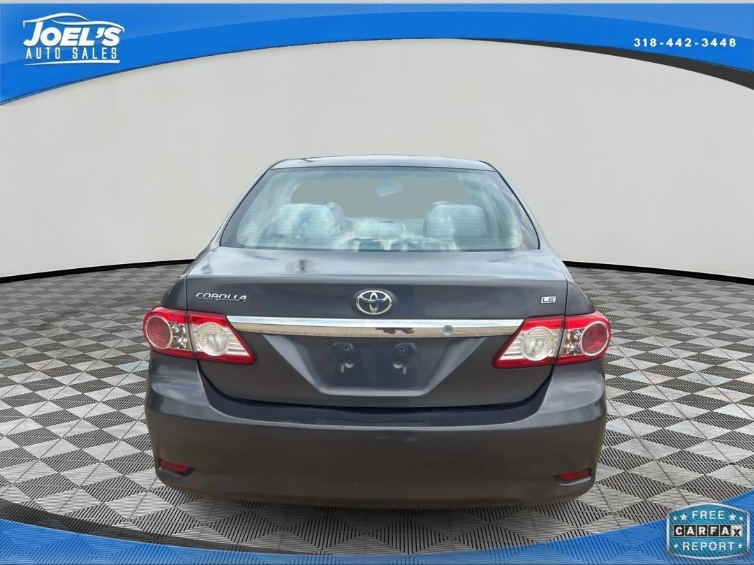 Toyota Corolla LE 4-Speed AT 2013