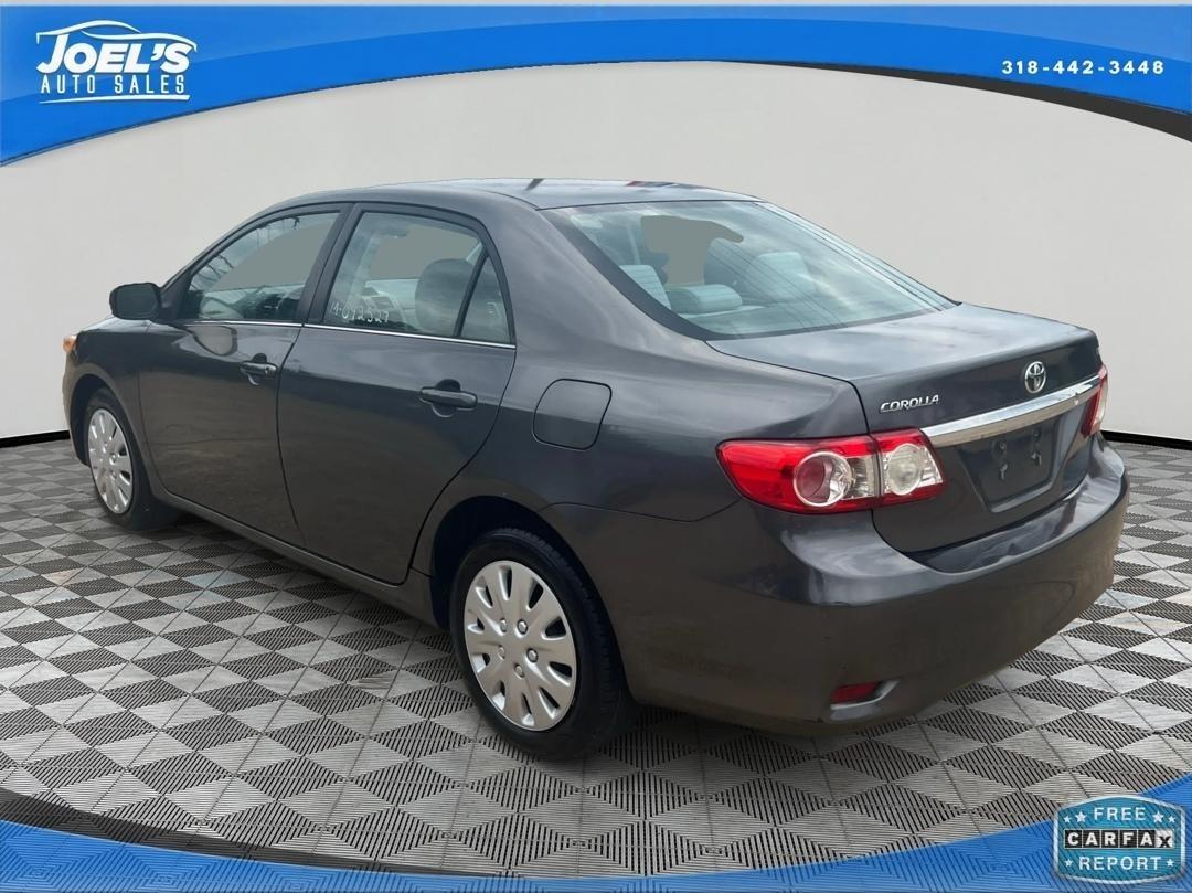 Toyota Corolla LE 4-Speed AT 2013