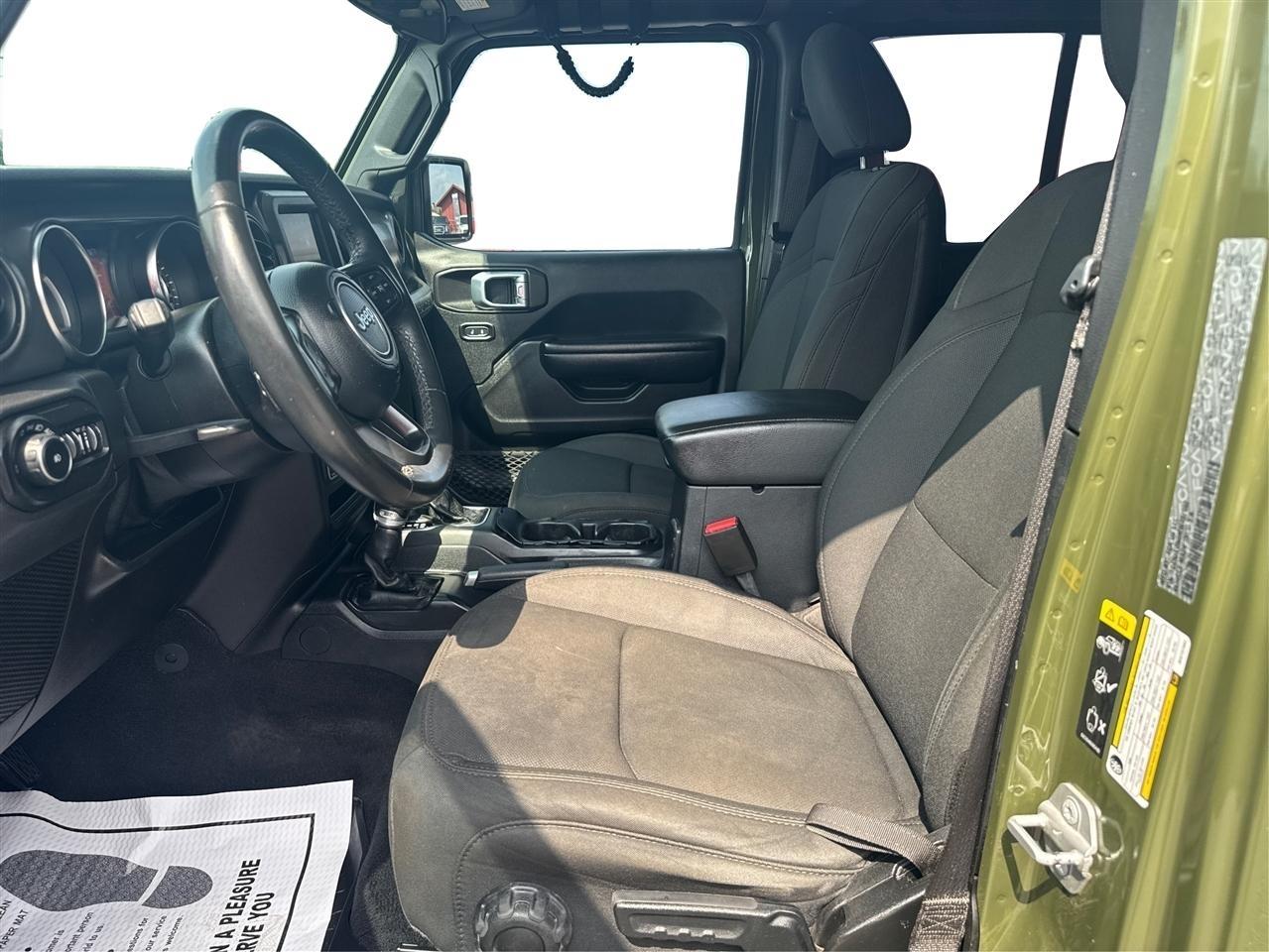 Jeep Wrangler Unlimited Sport 2021