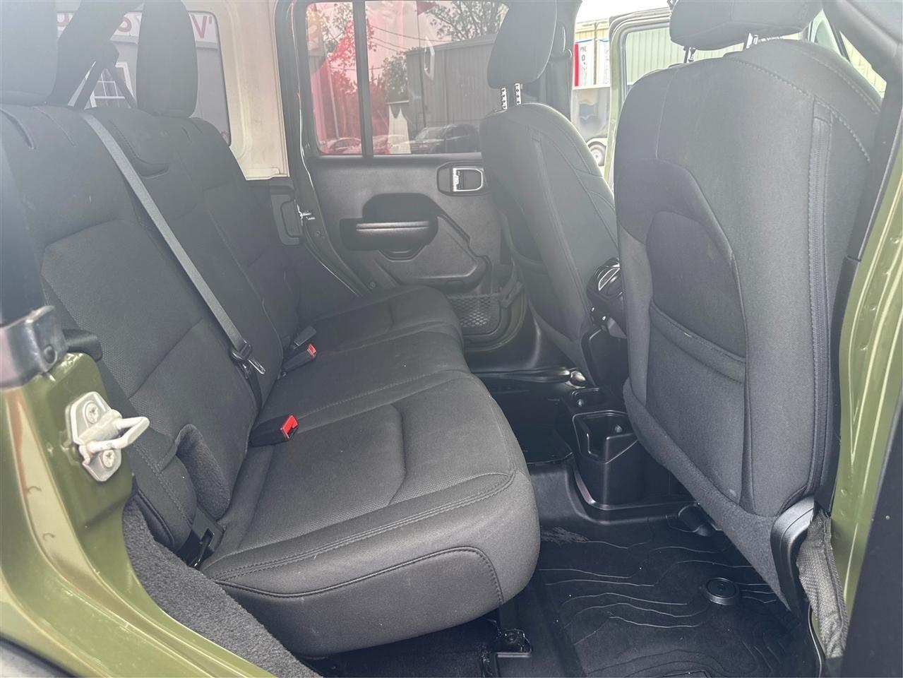 Jeep Wrangler Unlimited Sport 2021