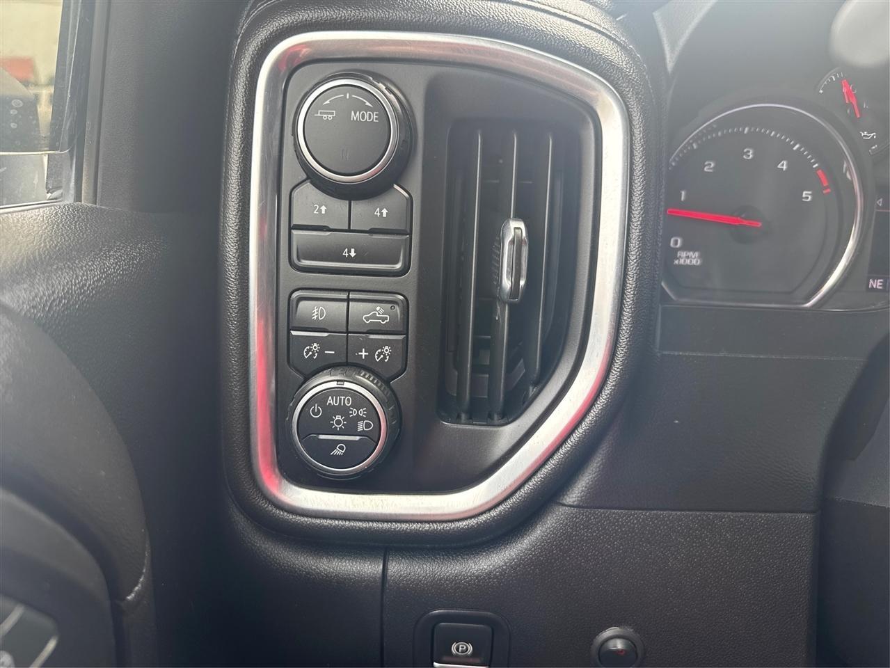 Chevrolet Silverado 3500HD LT Crew Cab 4WD 2021