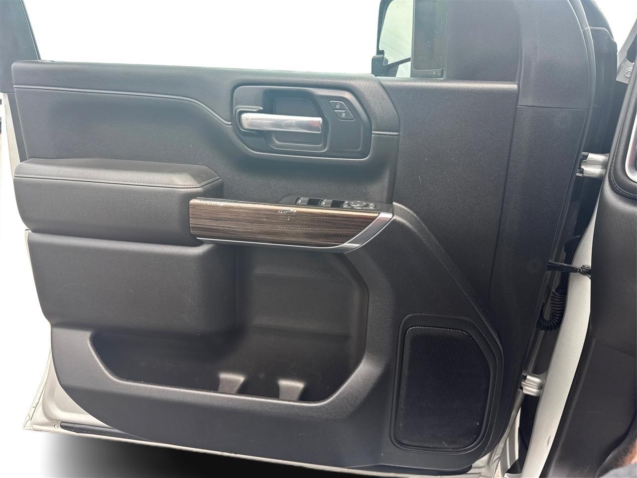 Chevrolet Silverado 3500HD LT Crew Cab 4WD 2021