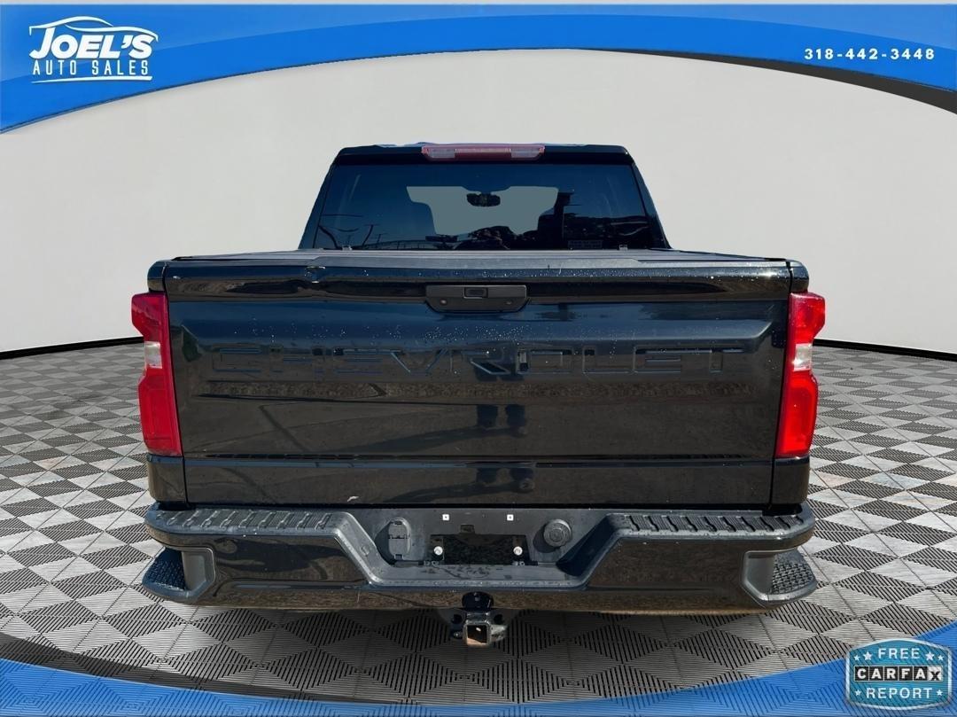 Chevrolet Silverado 1500 Custom Crew Cab Long Box 2WD 2020
