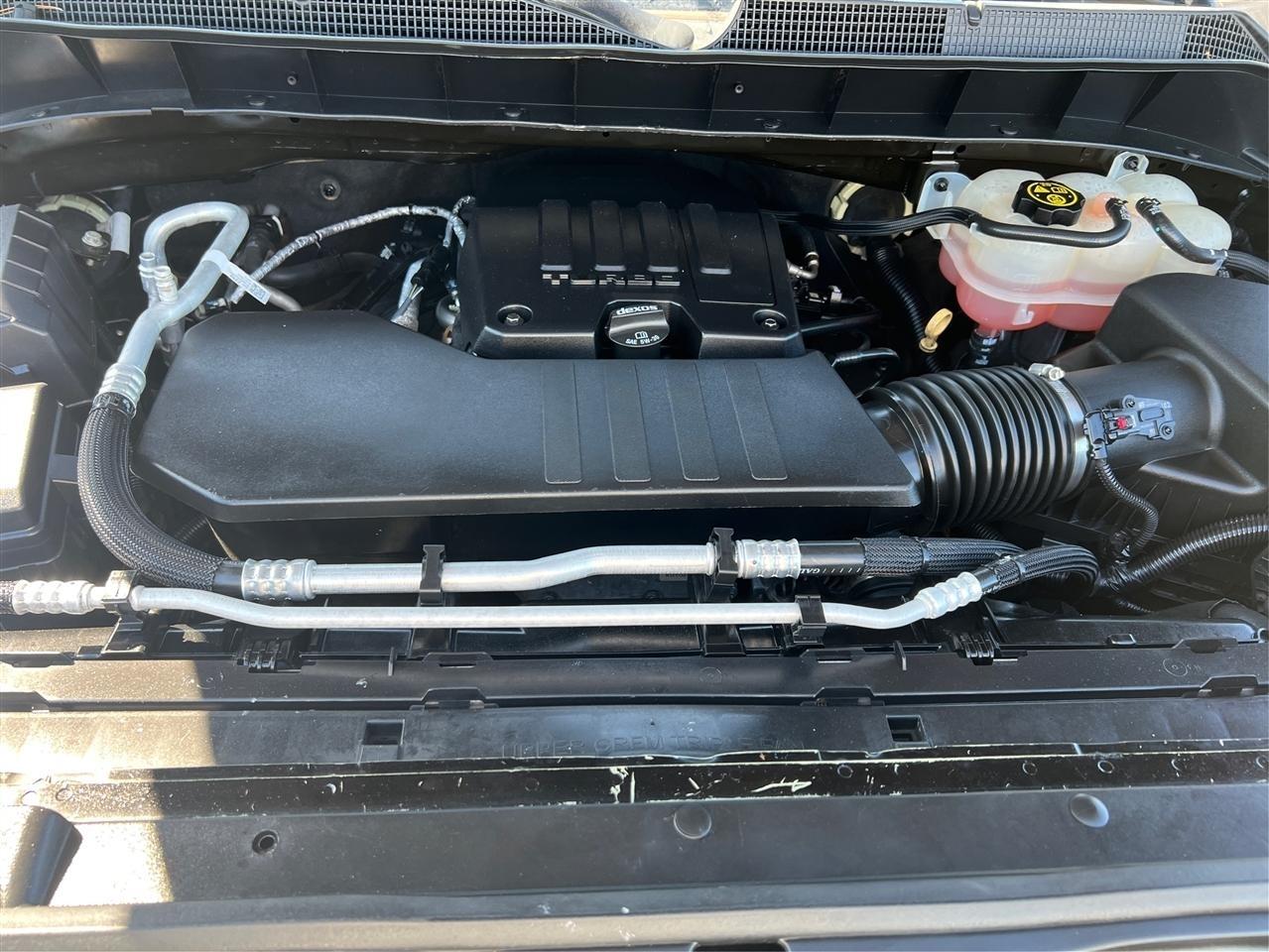 Chevrolet Silverado 1500 Custom Crew Cab Long Box 2WD 2020