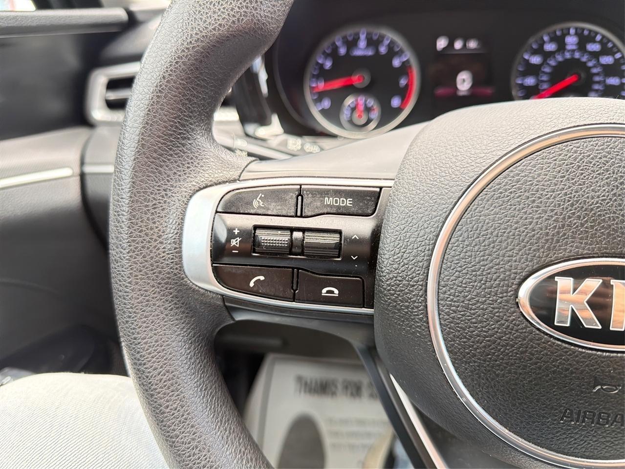 Kia K5 LXS 2021
