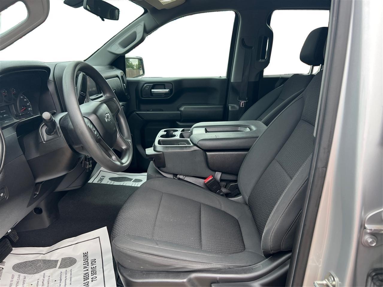 Chevrolet Silverado 1500 Custom Trail Boss Crew Cab Long Box 4WD 2021