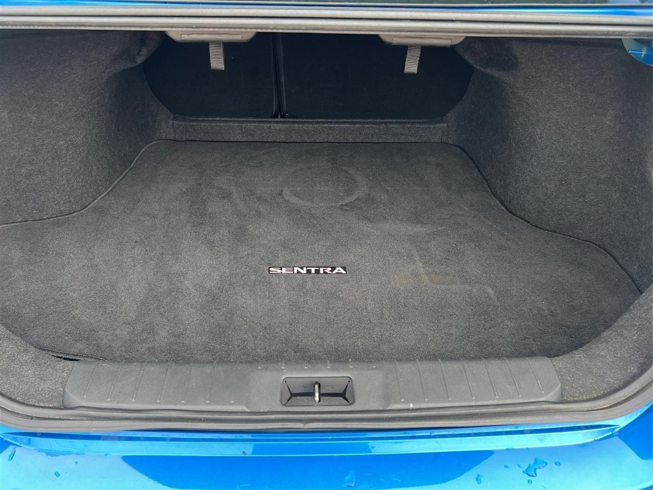 Nissan Sentra SV 2023