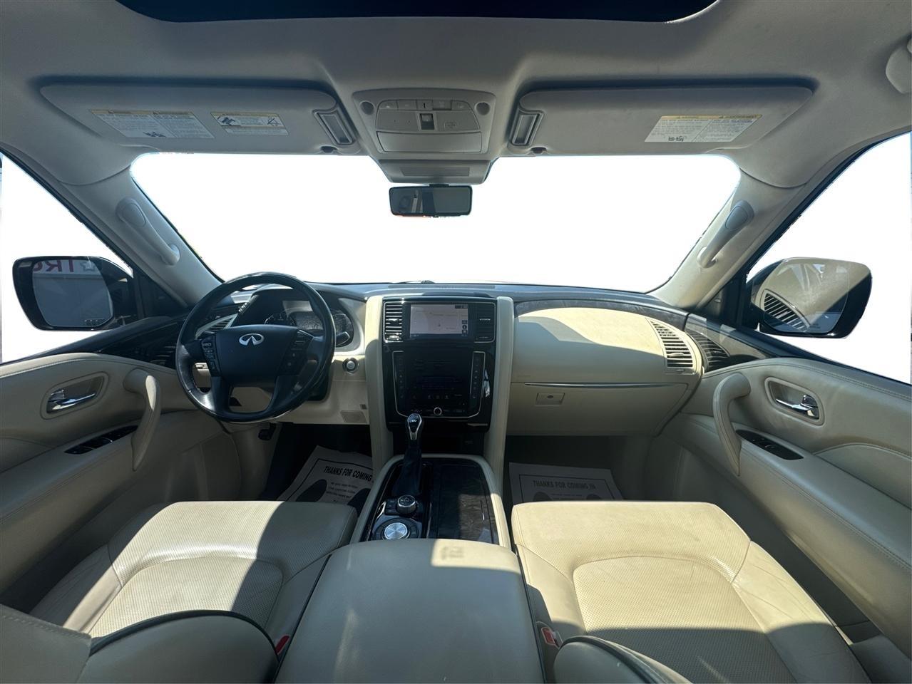 Infiniti QX80 LUXE 2020