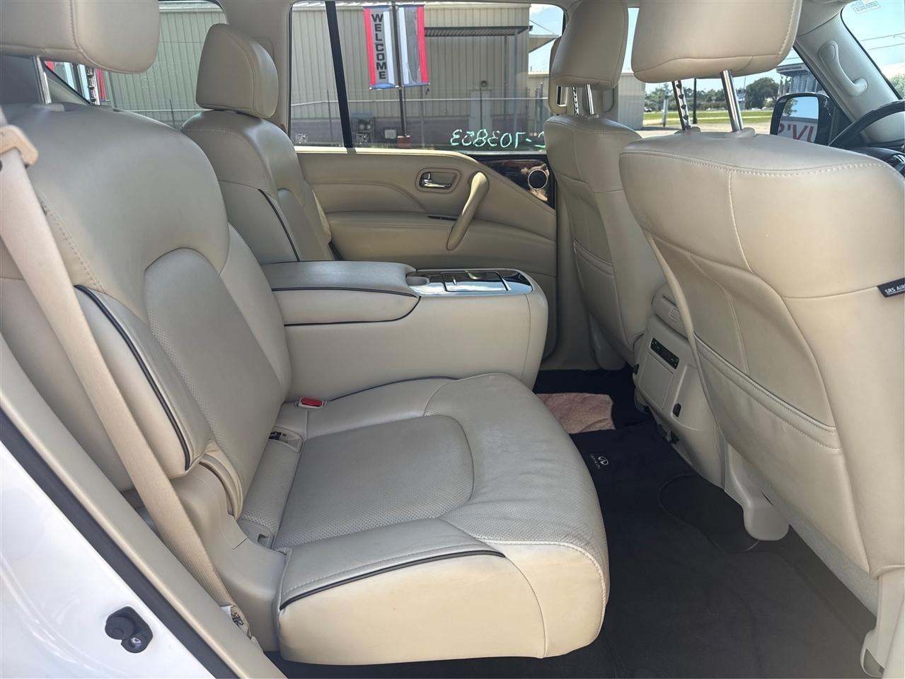 Infiniti QX80 LUXE 2020