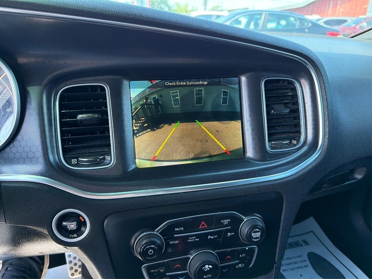 Dodge Charger SXT Plus 2018