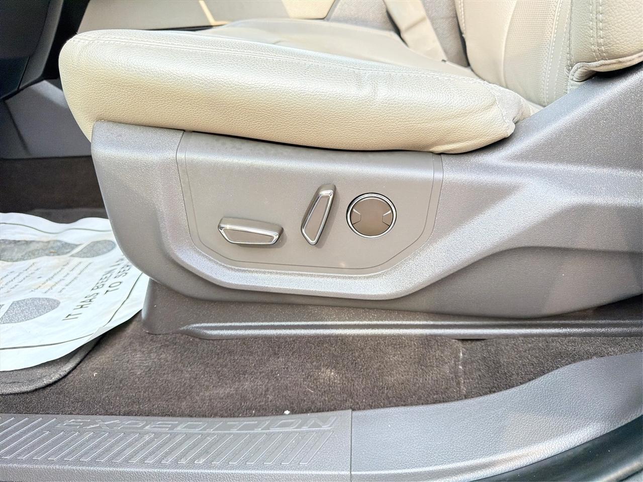Ford Expedition Limited 2WD 2019