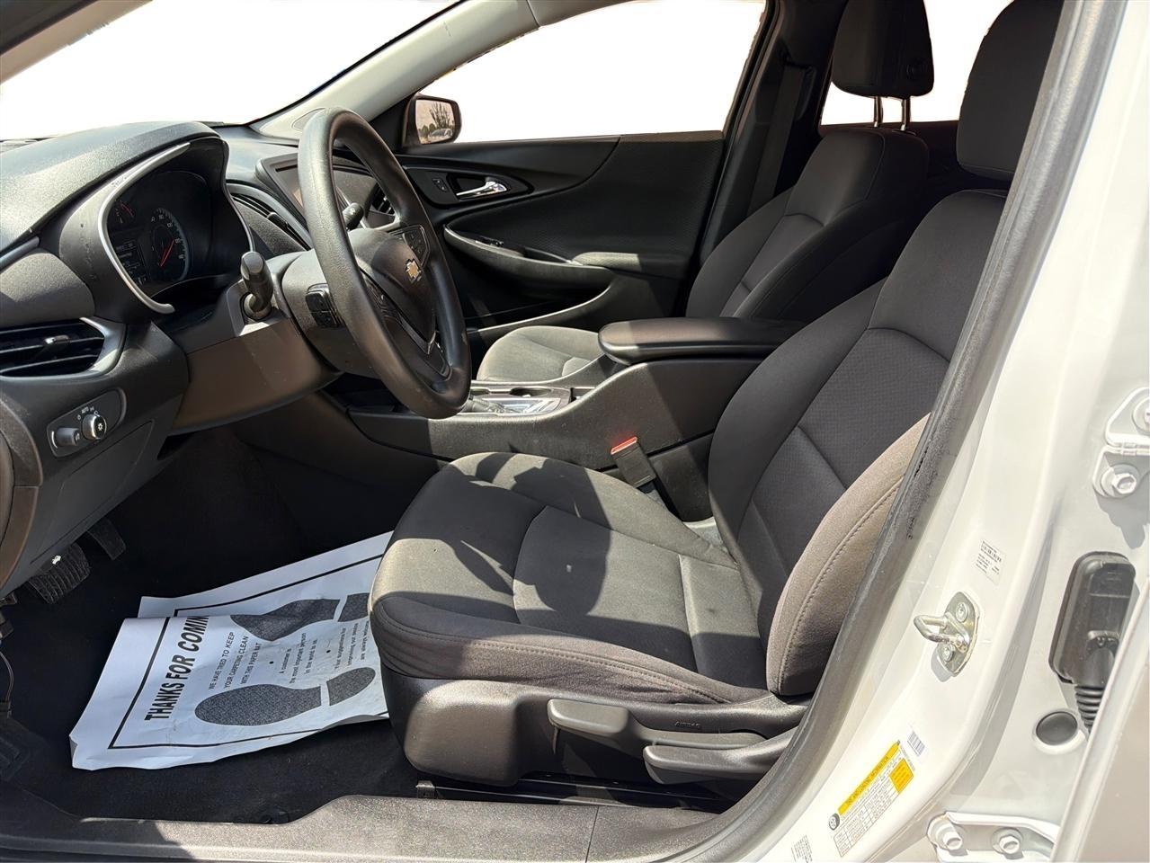 Chevrolet Malibu LS 2018
