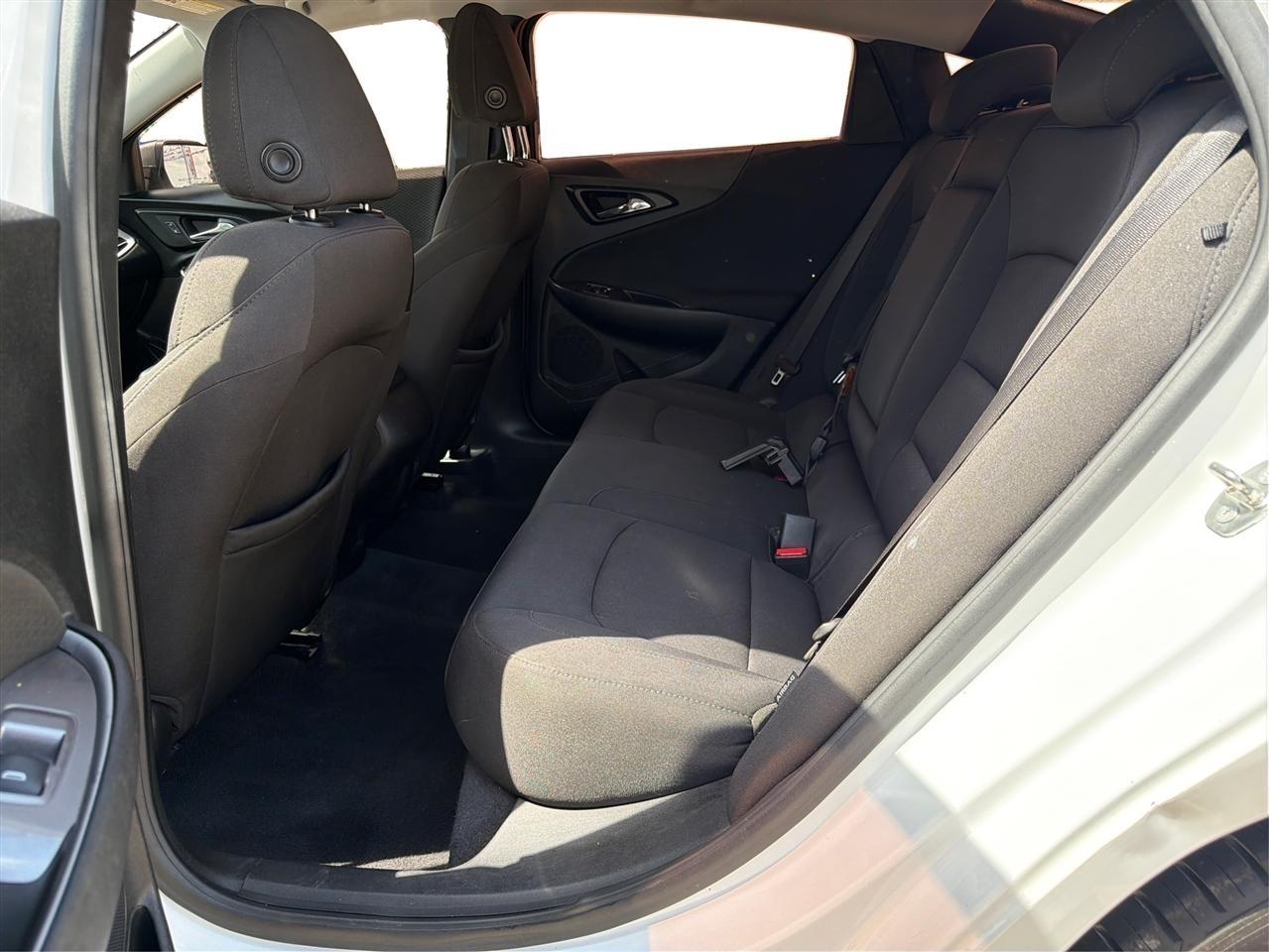 Chevrolet Malibu LS 2018